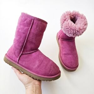 UGG Australia Classic Short Boots Pink Sheepskin Suede Womens 7 Cozy Winter